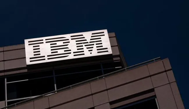 IBM千人裁员，前员工“提前撤离”：职场没有乌托邦，做好规划才是真 